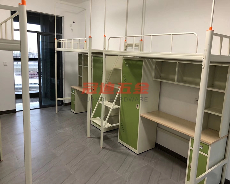 除了防護(hù)欄和安全梯，宿舍鐵床還有哪些防止跌落的設(shè)計(jì)？